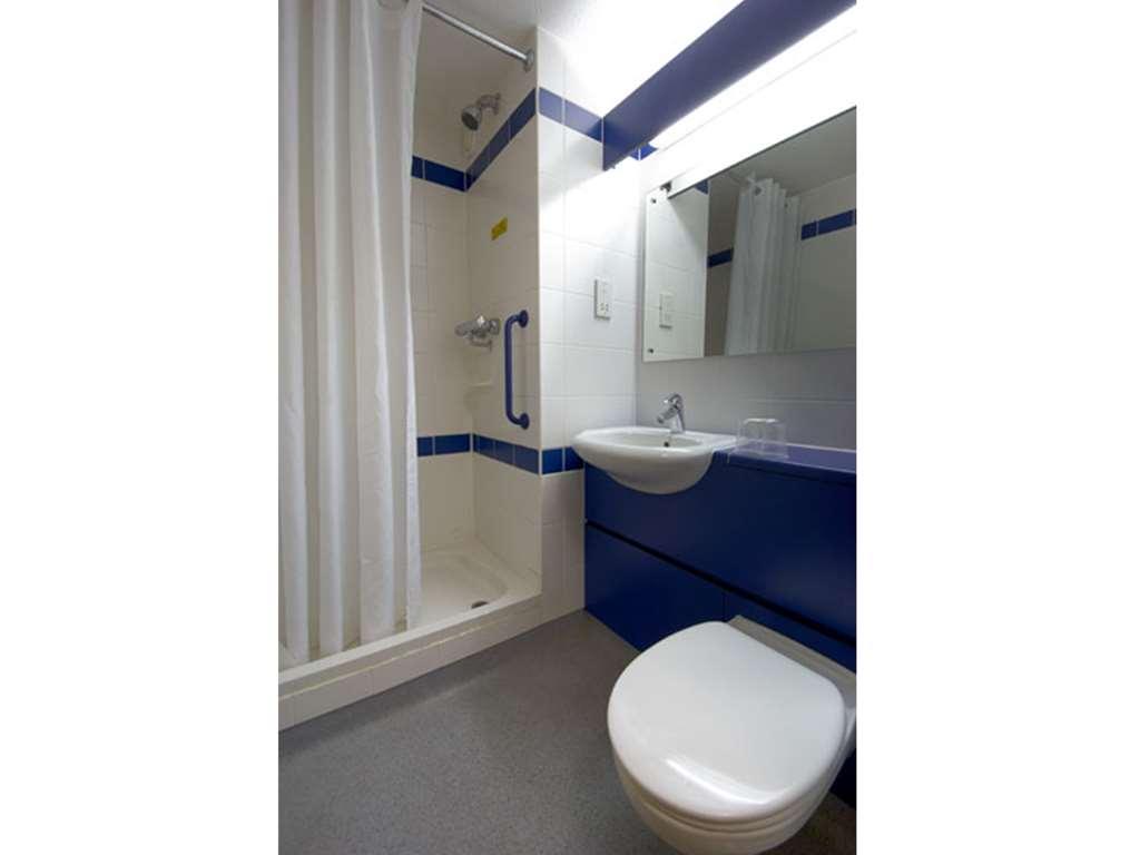 Travelodge Newbury Tot Hill Highclere Esterno foto