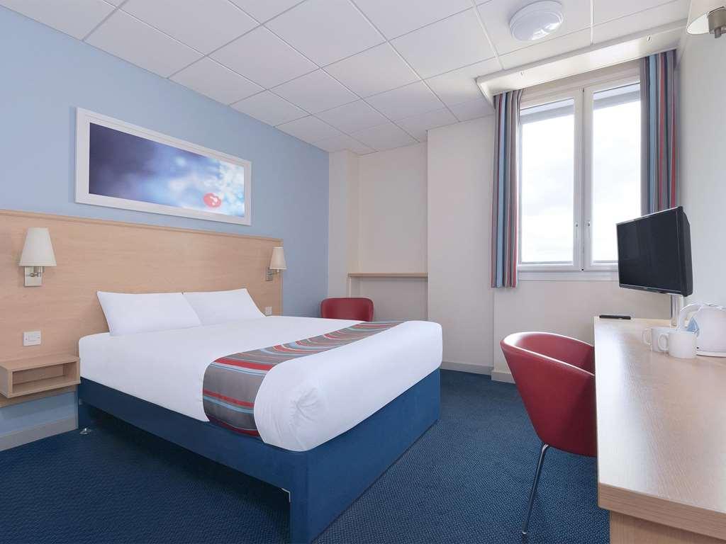 Travelodge Newbury Tot Hill Highclere Camera foto